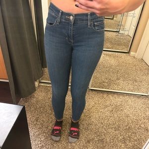 Levi’s skinny jeans size 24